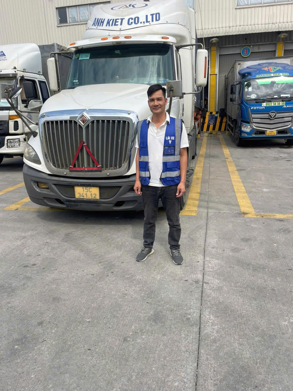 Đội xe vận tải hàng hóa